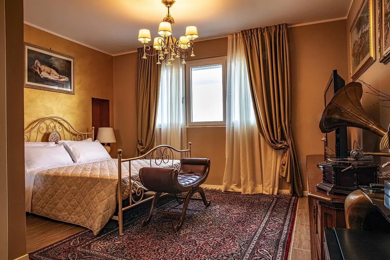 Maison d'hôtes Villa Luisa Rooms And Breakfast Peschiera del Garda Italie